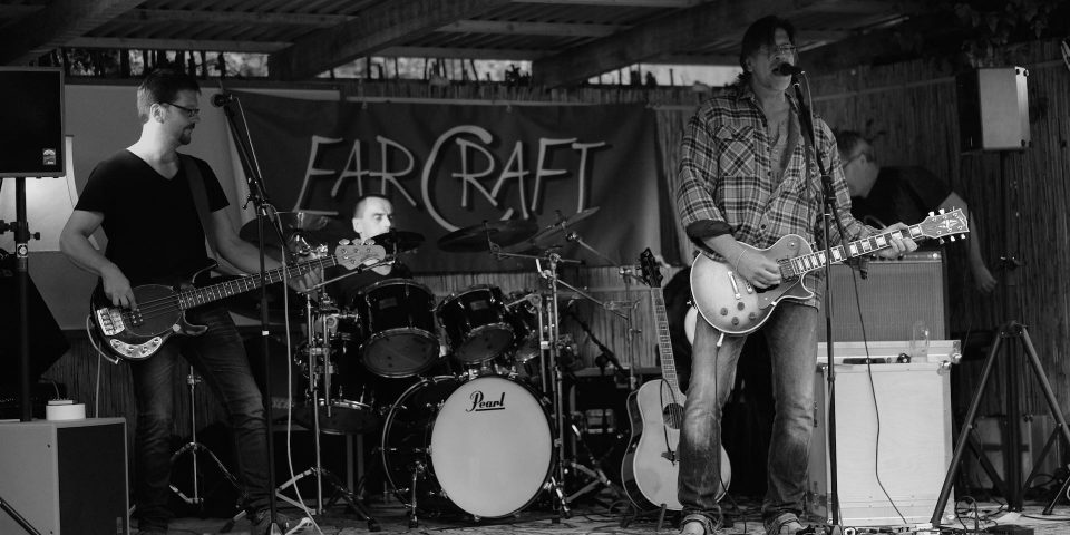 earcraft_on_stage